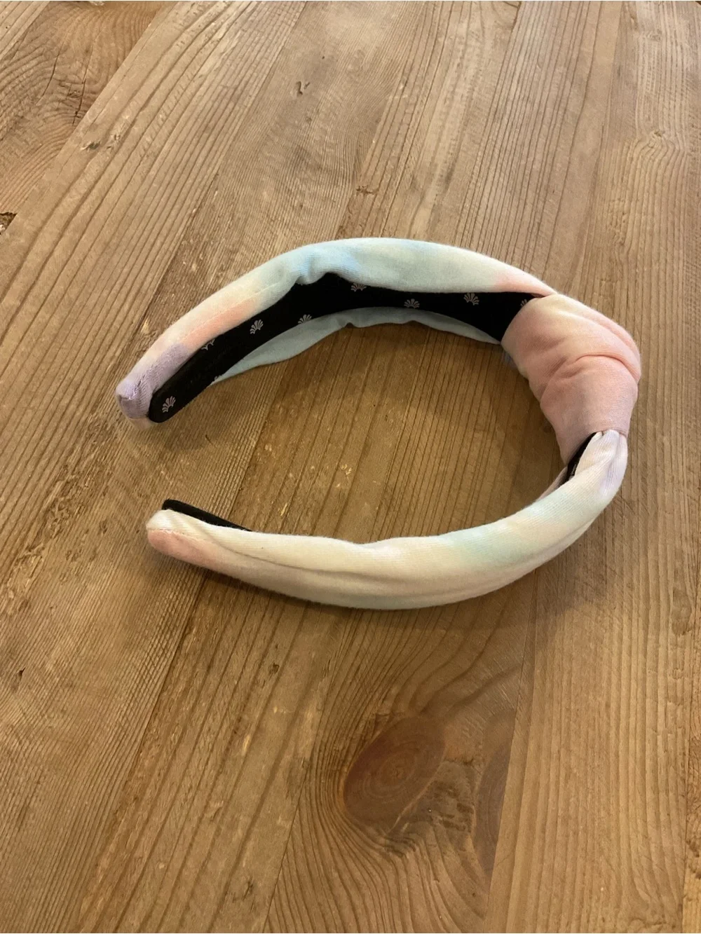 TWO Lele Sadoughi‎ Headbands